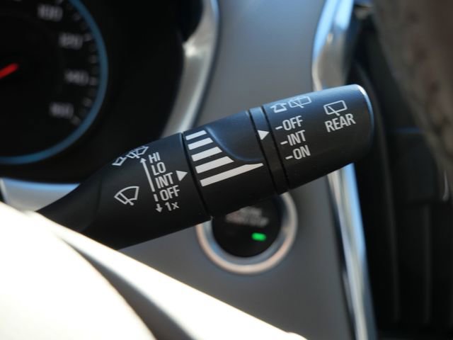 Used 2021 Chevrolet Traverse Premier w/ LPO, Floor Liner Package AWD/4WD image 30