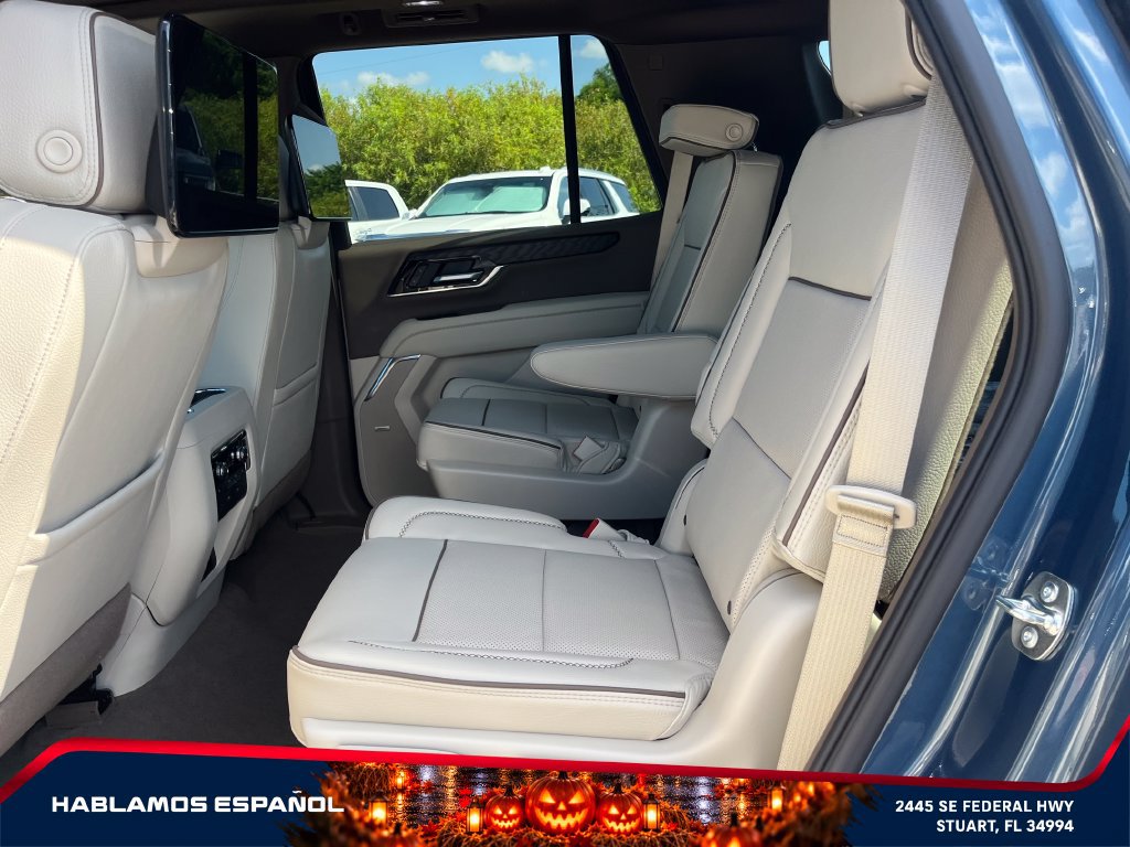 New 2026 GMC Yukon Denali w/ Denali Reserve Package AWD/4WD image 11