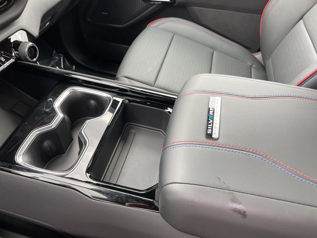 New 2024 Chevrolet Silverado EV RST image 37