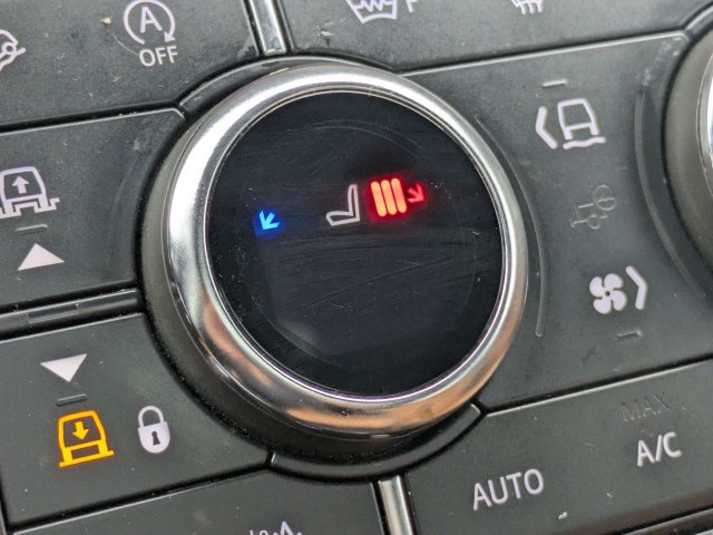 Used 2023 Land Rover Defender 130 X AWD/4WD image 50