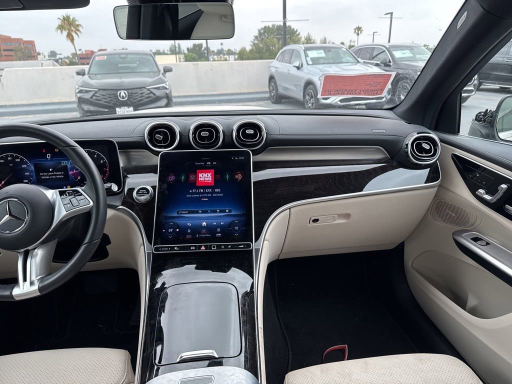 Certified 2023 Mercedes-Benz GLC 300 image 6