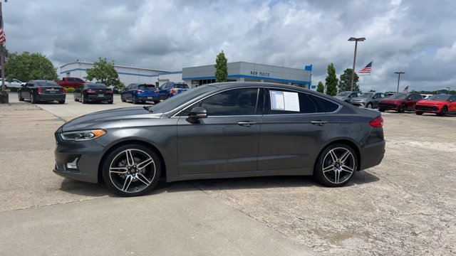 Used 2019 Ford Fusion Titanium FWD image 5