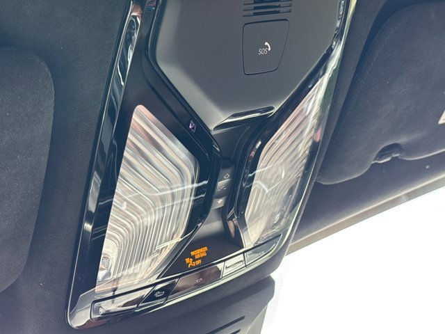 Certified 2023 BMW X7 xDrive40i w/ M Sport Package image 59