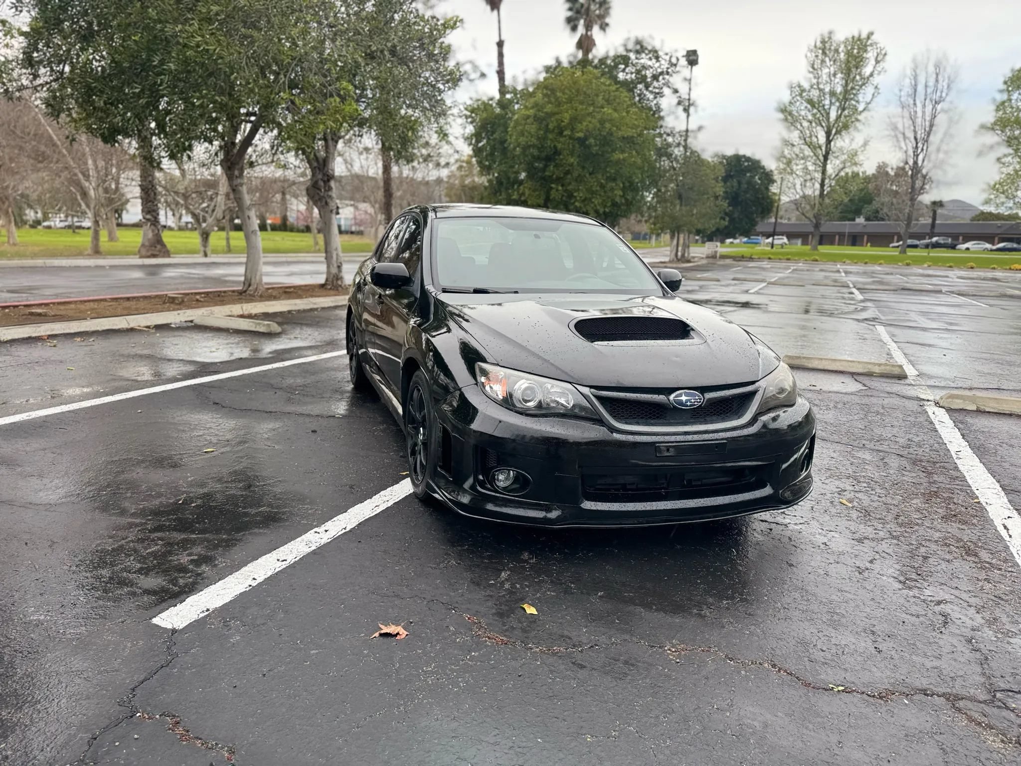 Used 2011 Subaru Impreza WRX Sedan AWD/4WD image 2