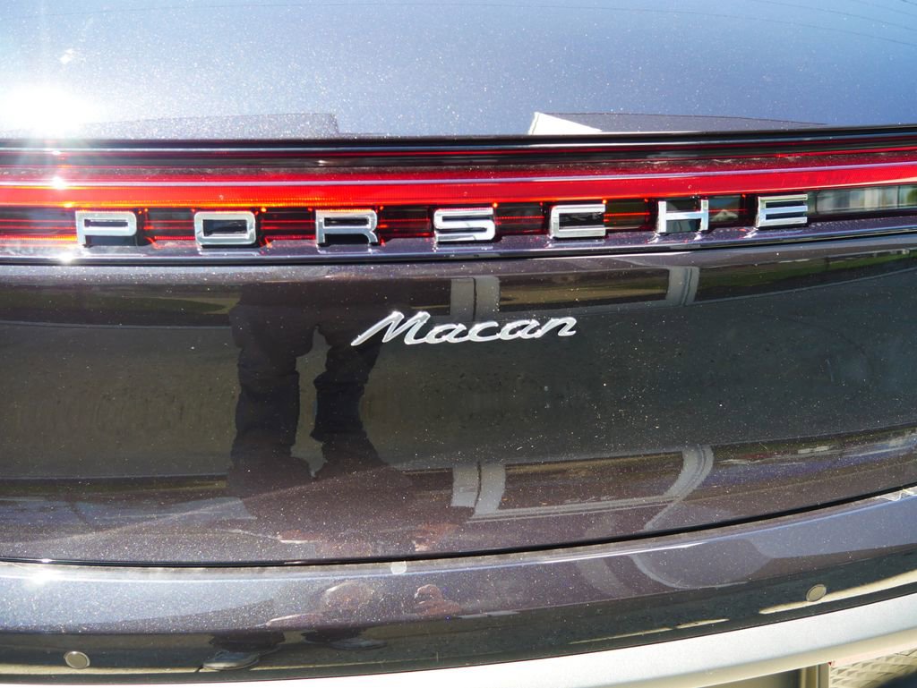 New 2026 Porsche Macan AWD/4WD image 35