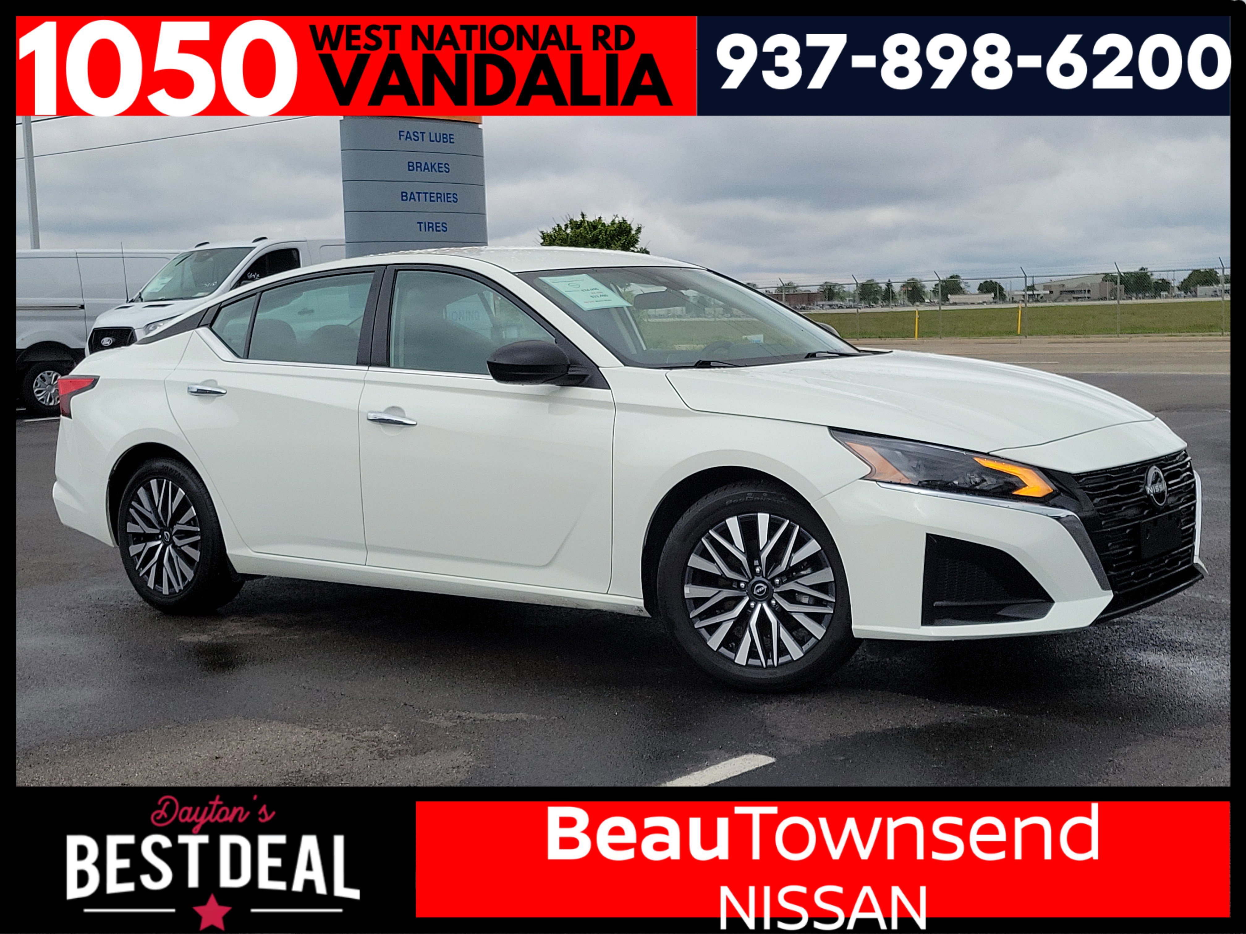 Used 2025 Nissan Altima 2.5 SV FWD image 1