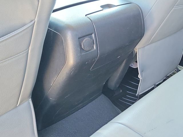 Used 2011 Toyota Tundra 2WD Double Cab w/ SR5 Pkg image 23