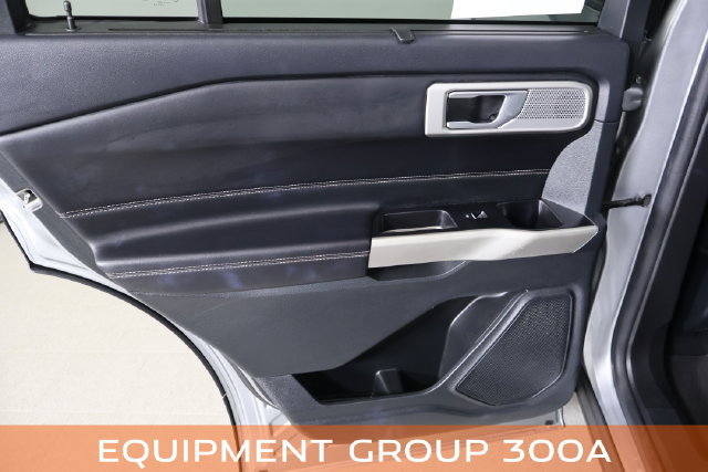 Used 2023 Ford Explorer Limited RWD image 16