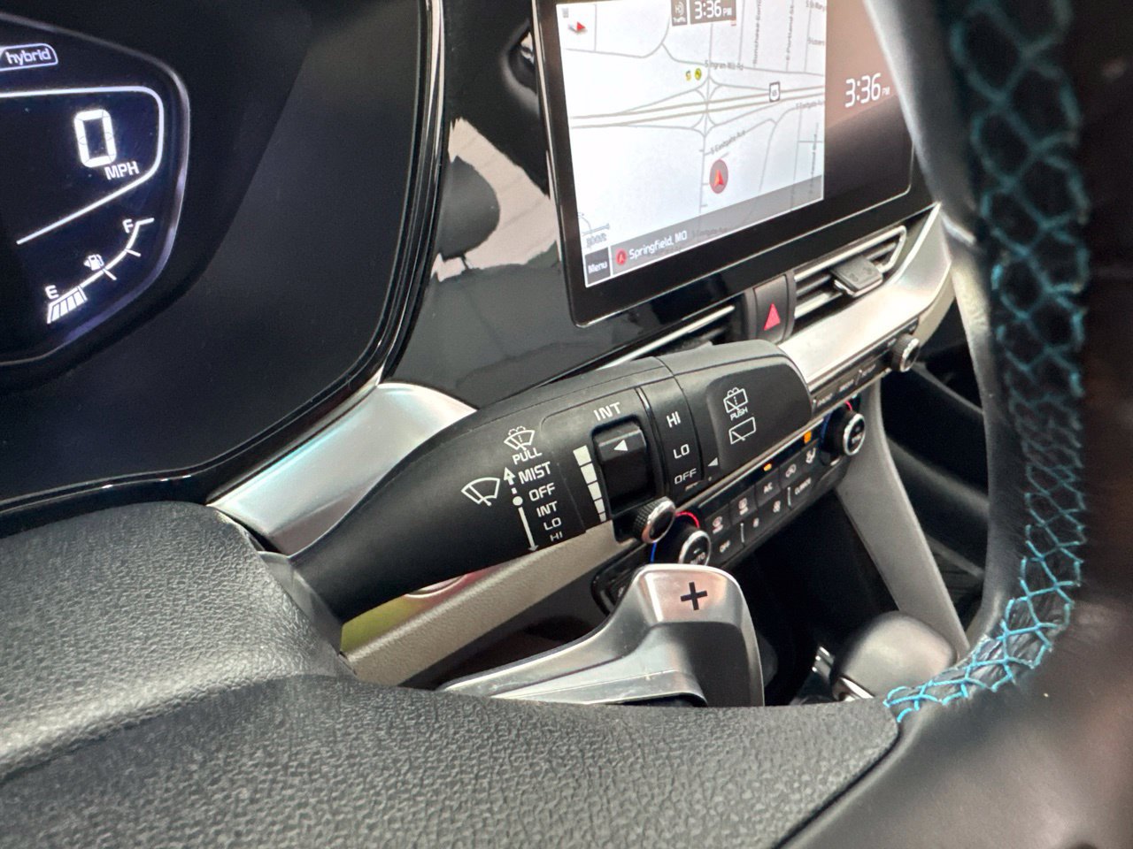 Used 2022 Kia Niro EX Premium FWD image 22