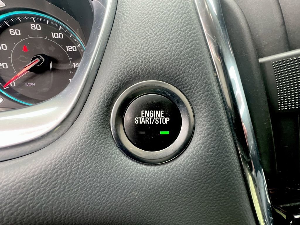Used 2018 Chevrolet Traverse Premier w/ Driver Confidence II Package FWD image 15