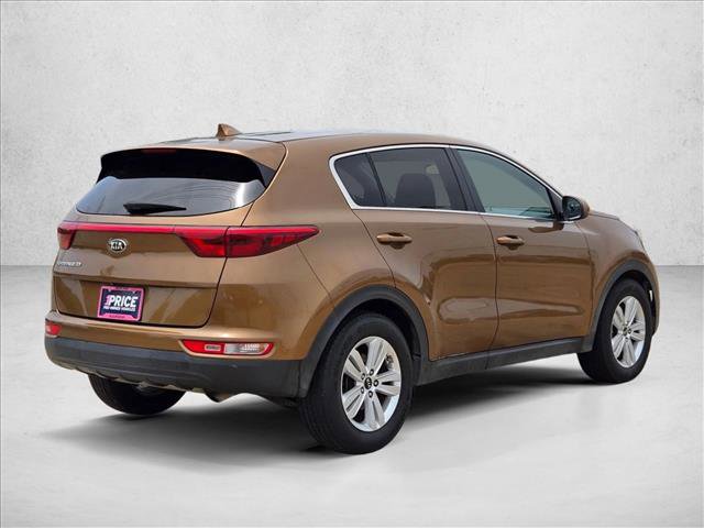 Used 2017 Kia Sportage LX w/ Option Group 012 FWD image 4