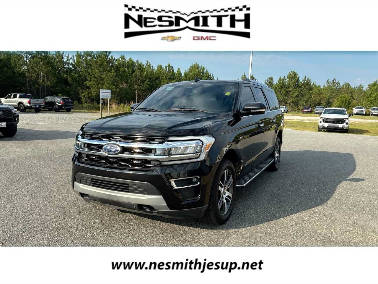 Used 2023 Ford Expedition Max Limited AWD/4WD image 1