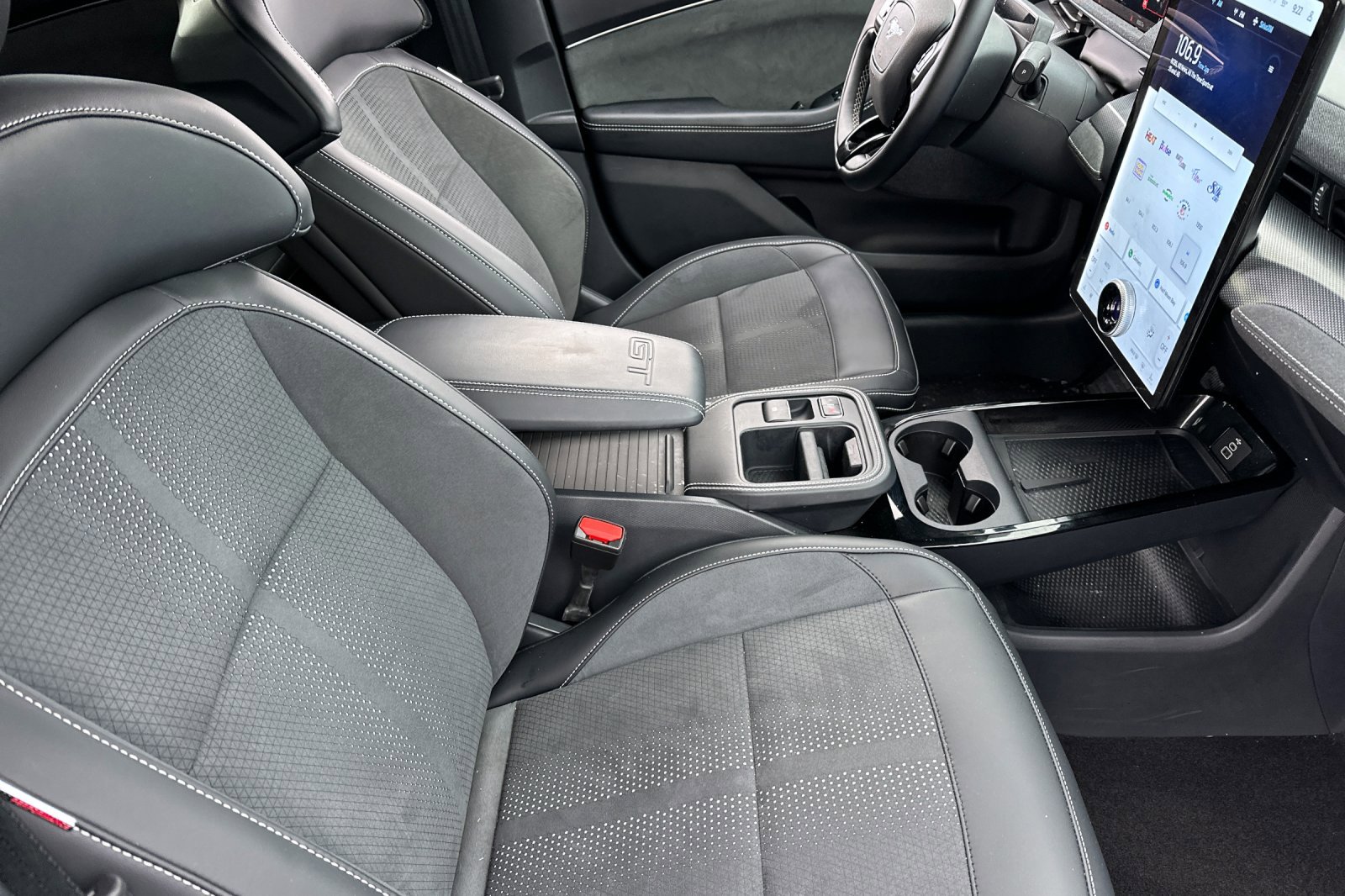 Used 2025 Ford Mustang Mach-E GT image 15