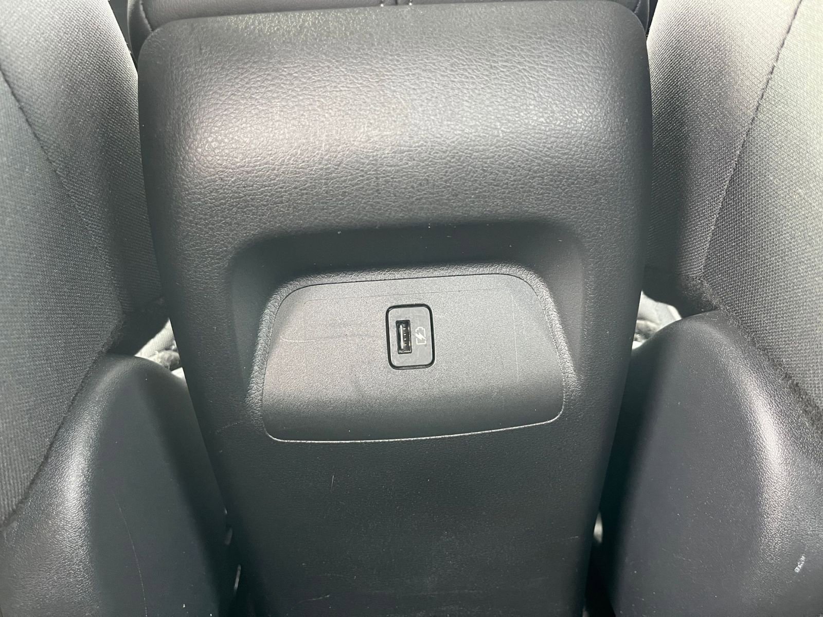 Used 2024 Nissan Sentra SV image 23