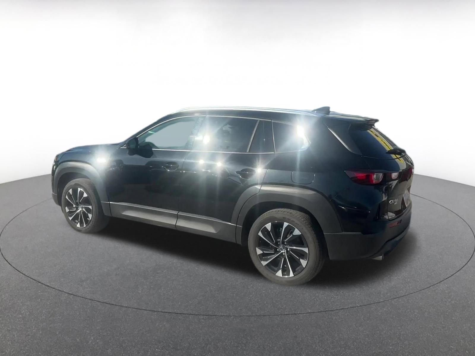 Used 2025 MAZDA CX-50 2.5 Hybrid w/ Premium Plus Pkg AWD/4WD image 10