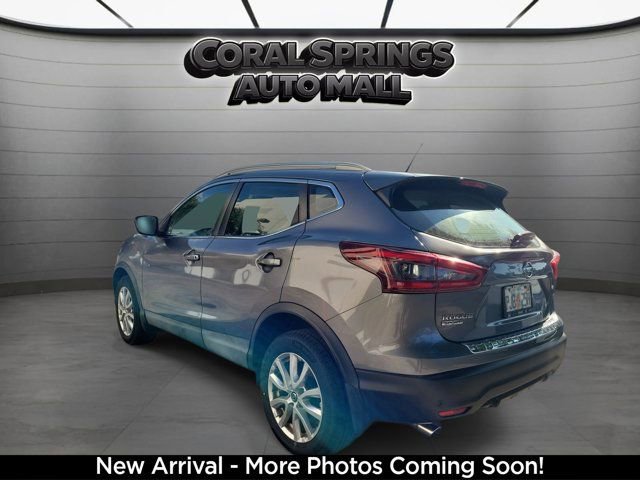 Certified 2020 Nissan Rogue Sport SV FWD image 3
