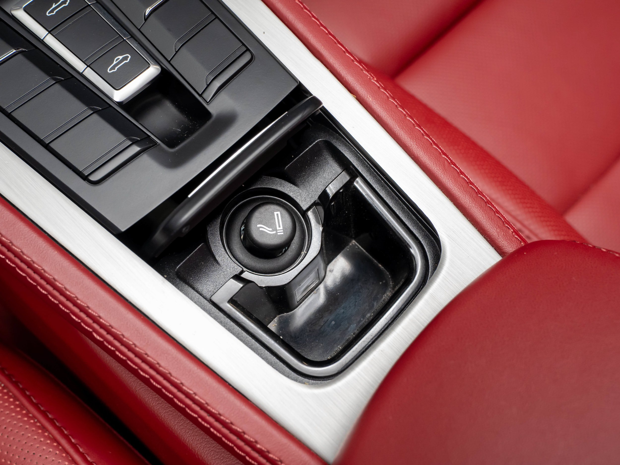 Certified 2022 Porsche 718 Boxster RWD image 25