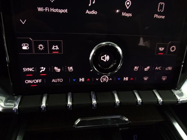 Used 2026 GMC Acadia Denali w/ Super Cruise Package AWD/4WD image 12