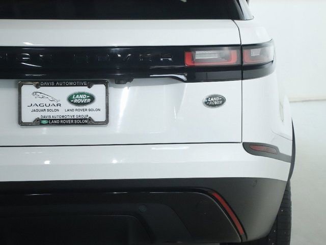 Used 2019 Land Rover Range Rover Velar S image 47