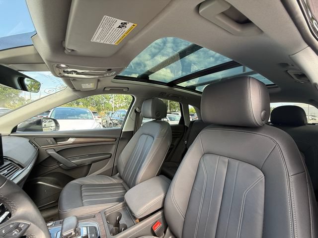 Used 2023 Audi Q5 2.0T Premium w/ Convenience Package AWD/4WD image 21