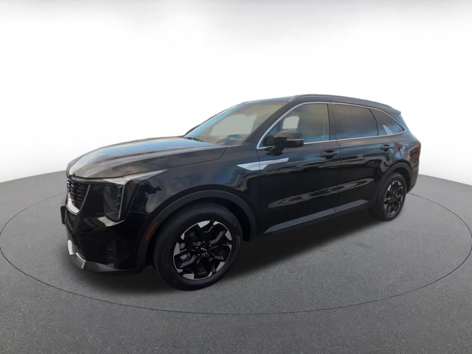 Used 2024 Kia Sorento S FWD image 7