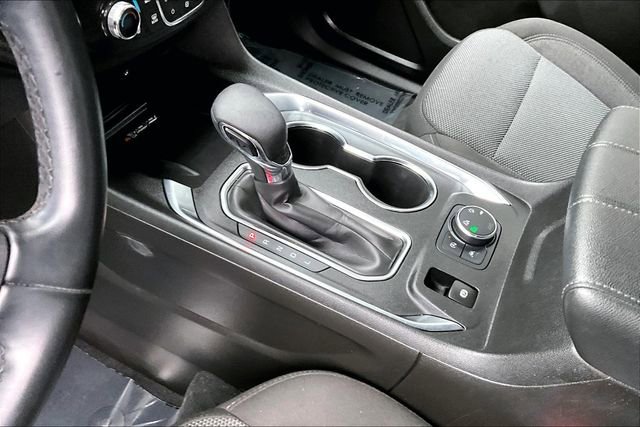 Used 2023 Chevrolet Traverse LT image 13