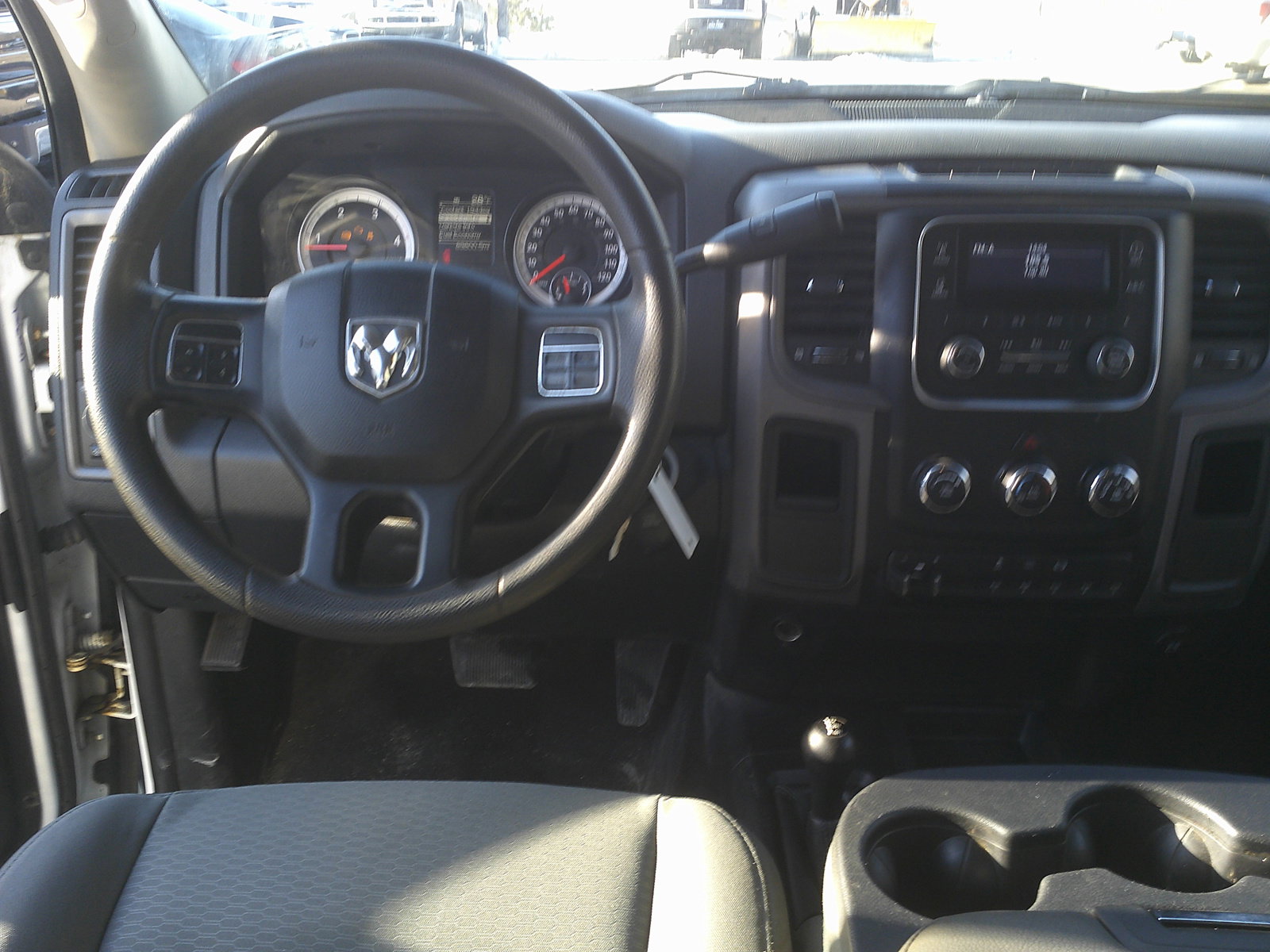 Used 2014 RAM 3500 Tradesman w/ Chrome Appearance Group image 12