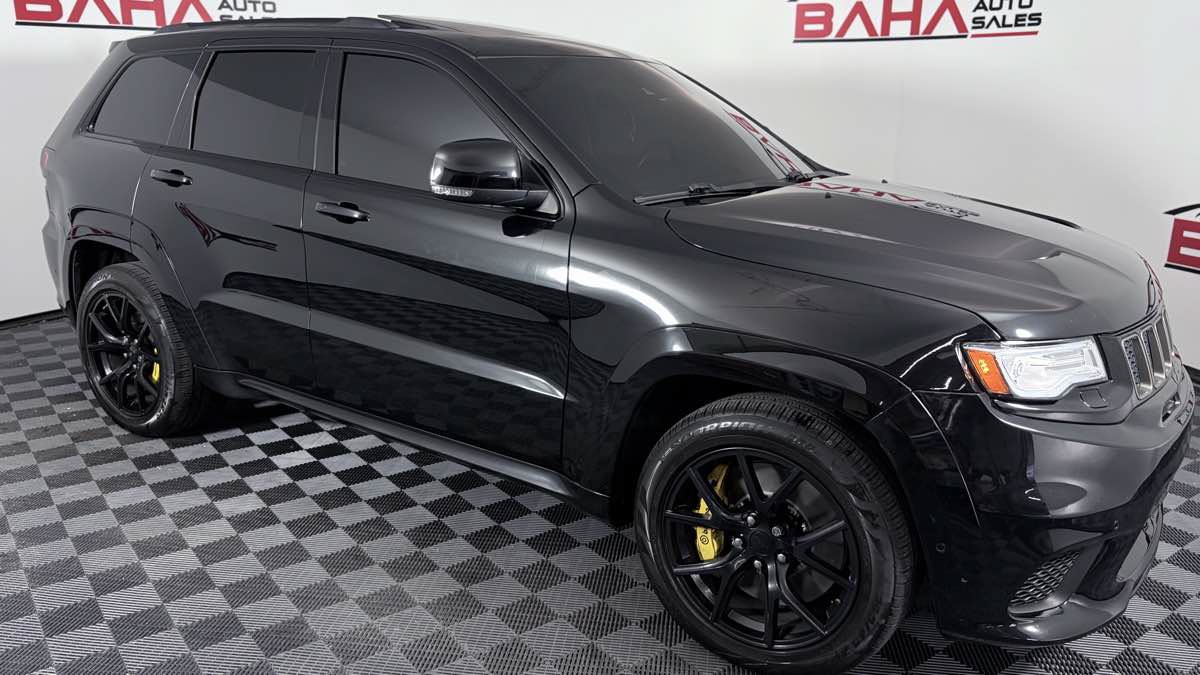 Used 2018 Jeep Grand Cherokee Trackhawk w/ Trailer Tow Group IV AWD/4WD image 8