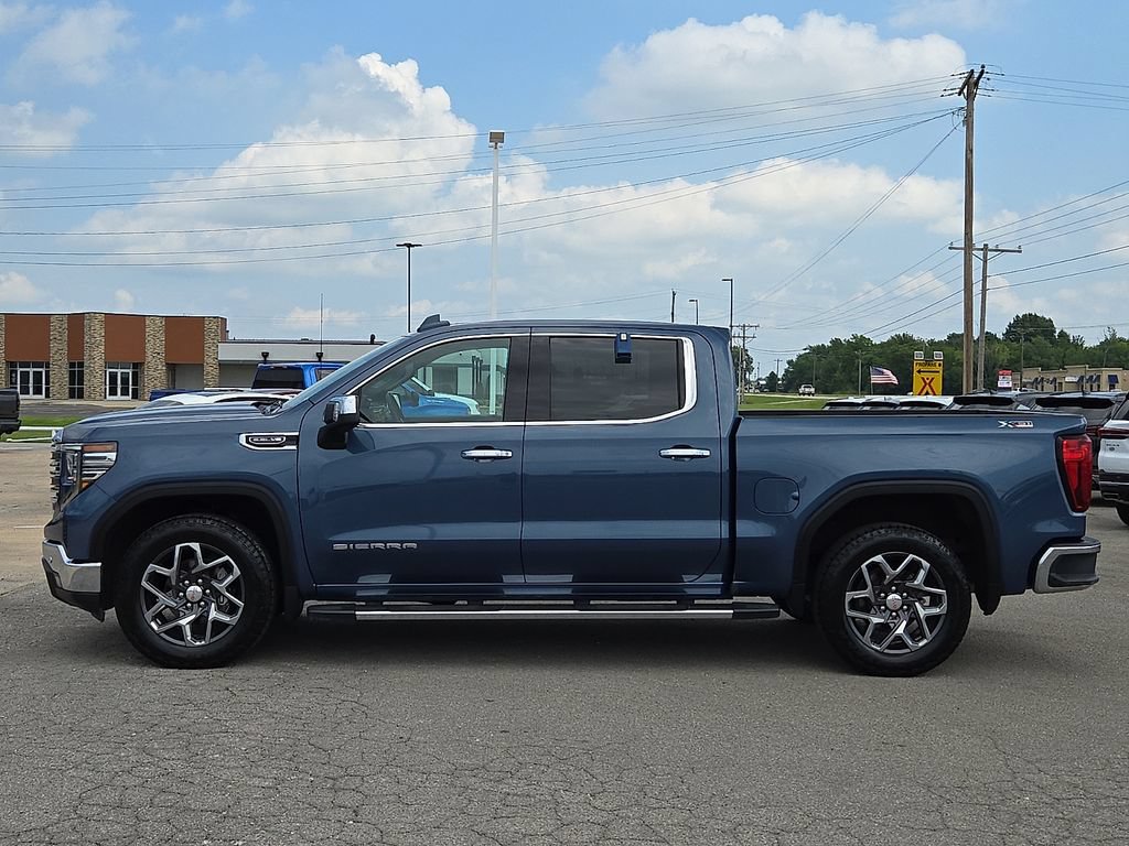 Used 2024 GMC Sierra 1500 SLT w/ SLT Premium Plus Package AWD/4WD image 3
