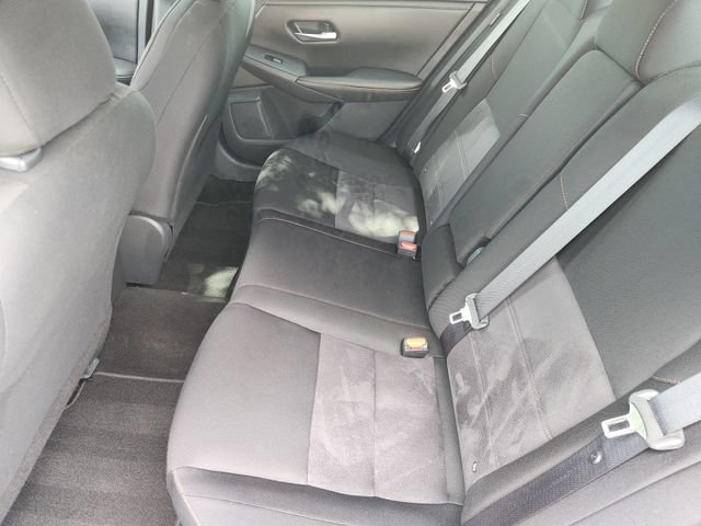 Used 2025 Nissan Sentra SR FWD image 27