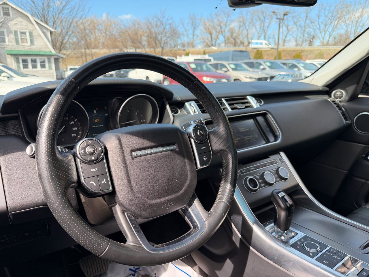 Used 2016 Land Rover Range Rover Sport SE image 12