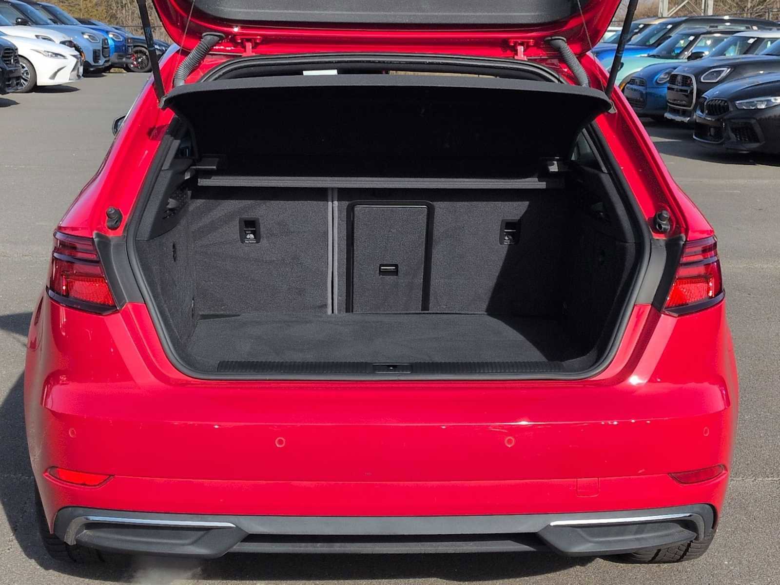 Used 2017 Audi A3 e-tron Premium Plus w/ Technology Package image 37