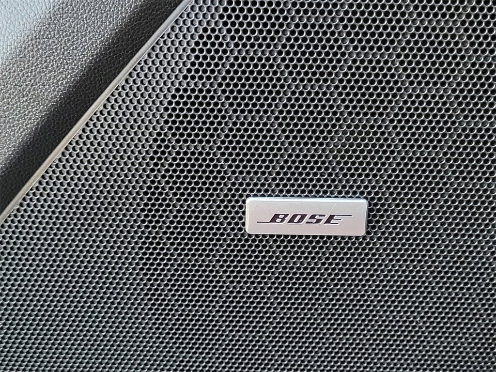 Certified 2022 Chevrolet Traverse Premier w/ Redline Edition image 15