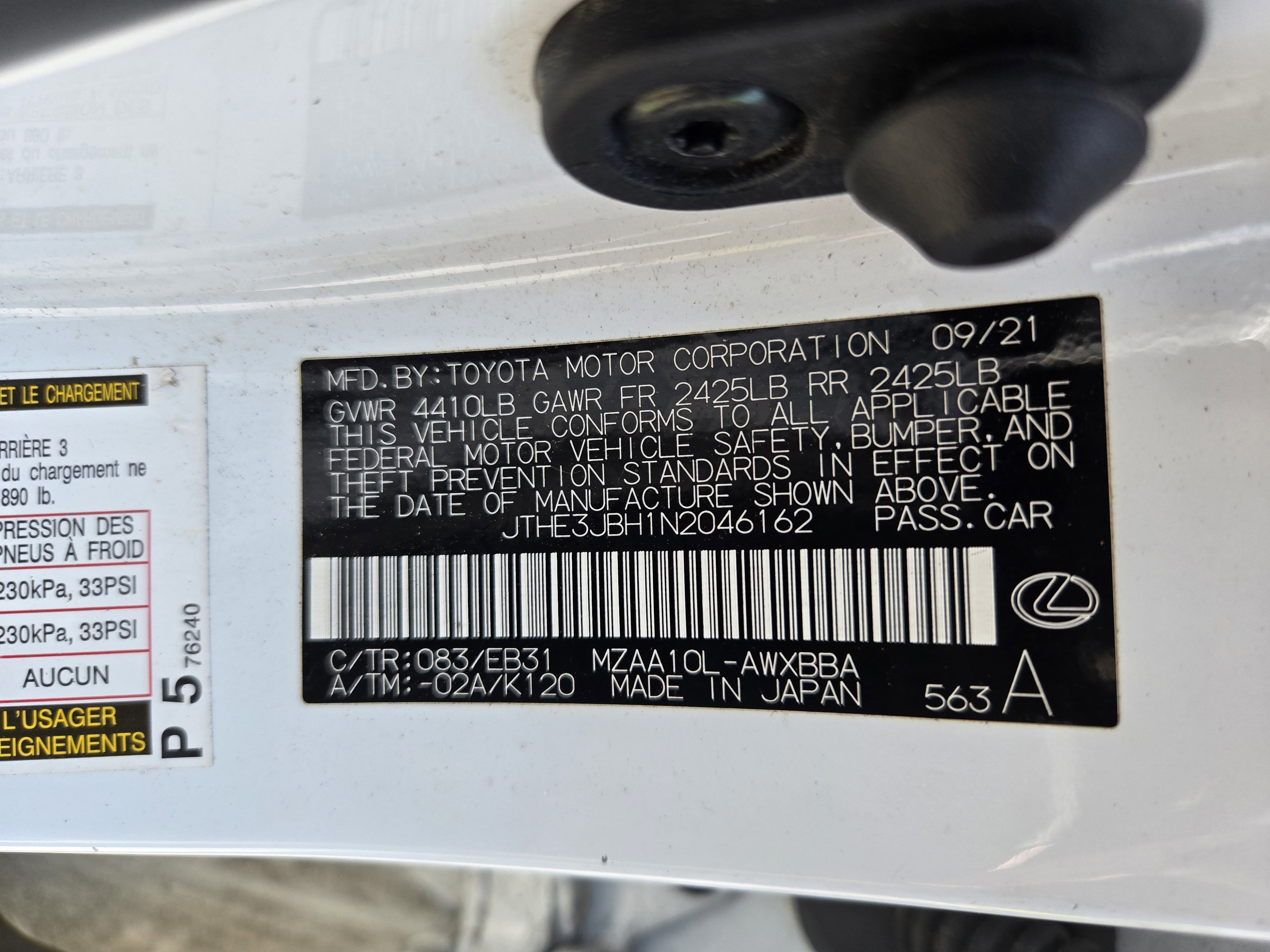 Used 2022 Lexus UX 200 F Sport w/ Accessory Package (Z2) FWD image 16