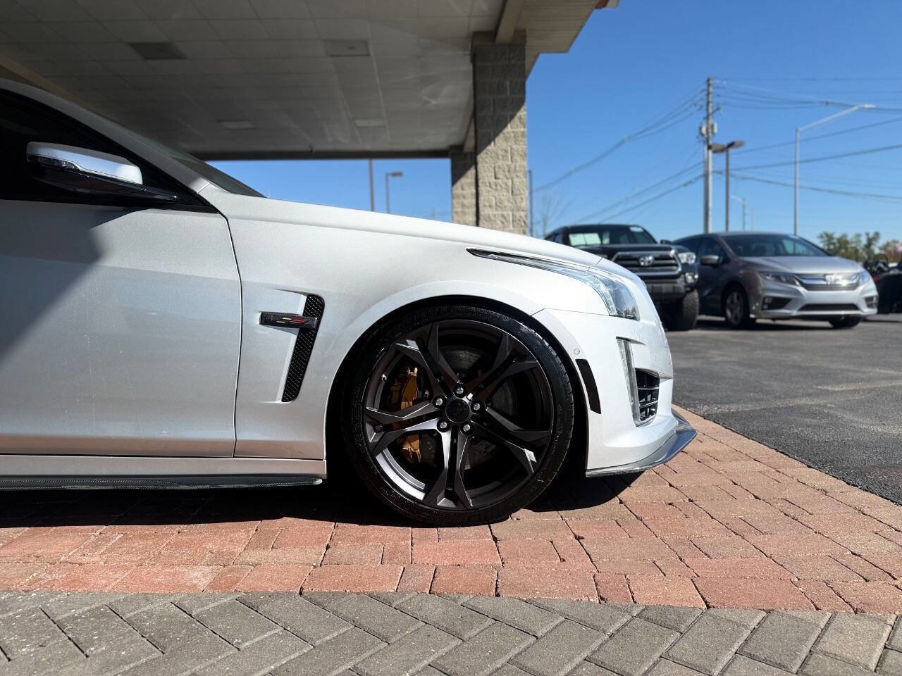 Used 2016 Cadillac CTS V w/ Luxury Package image 18