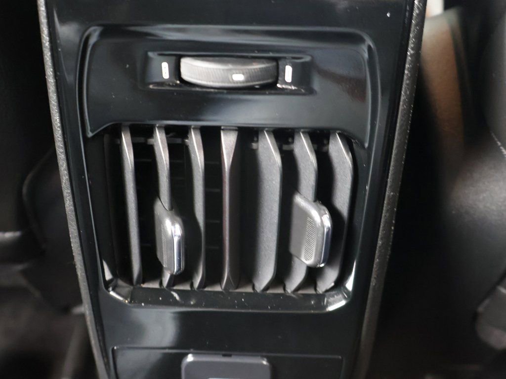 Used 2024 Jeep Compass Trailhawk image 45