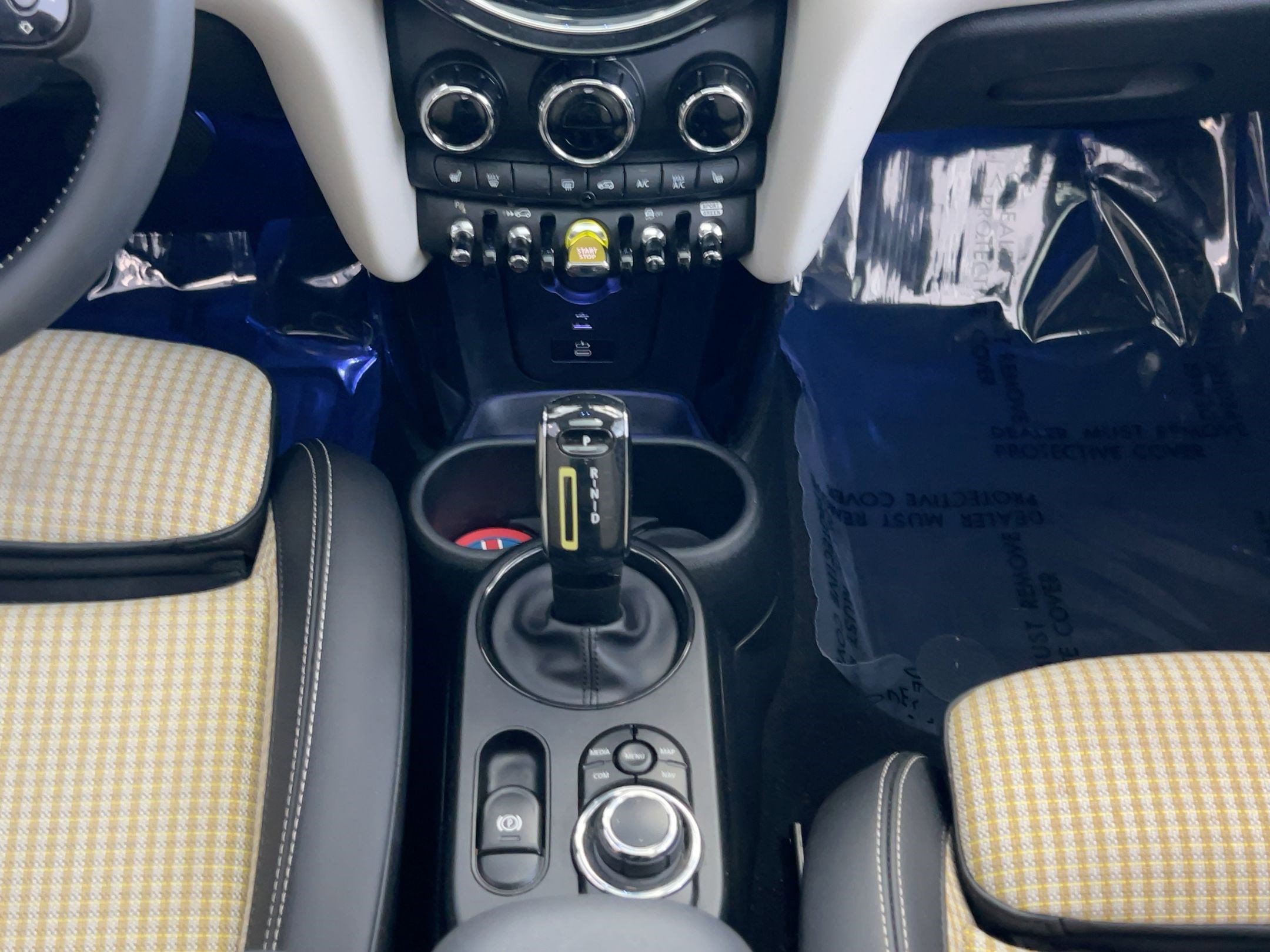 Certified 2023 MINI Cooper SE image 17