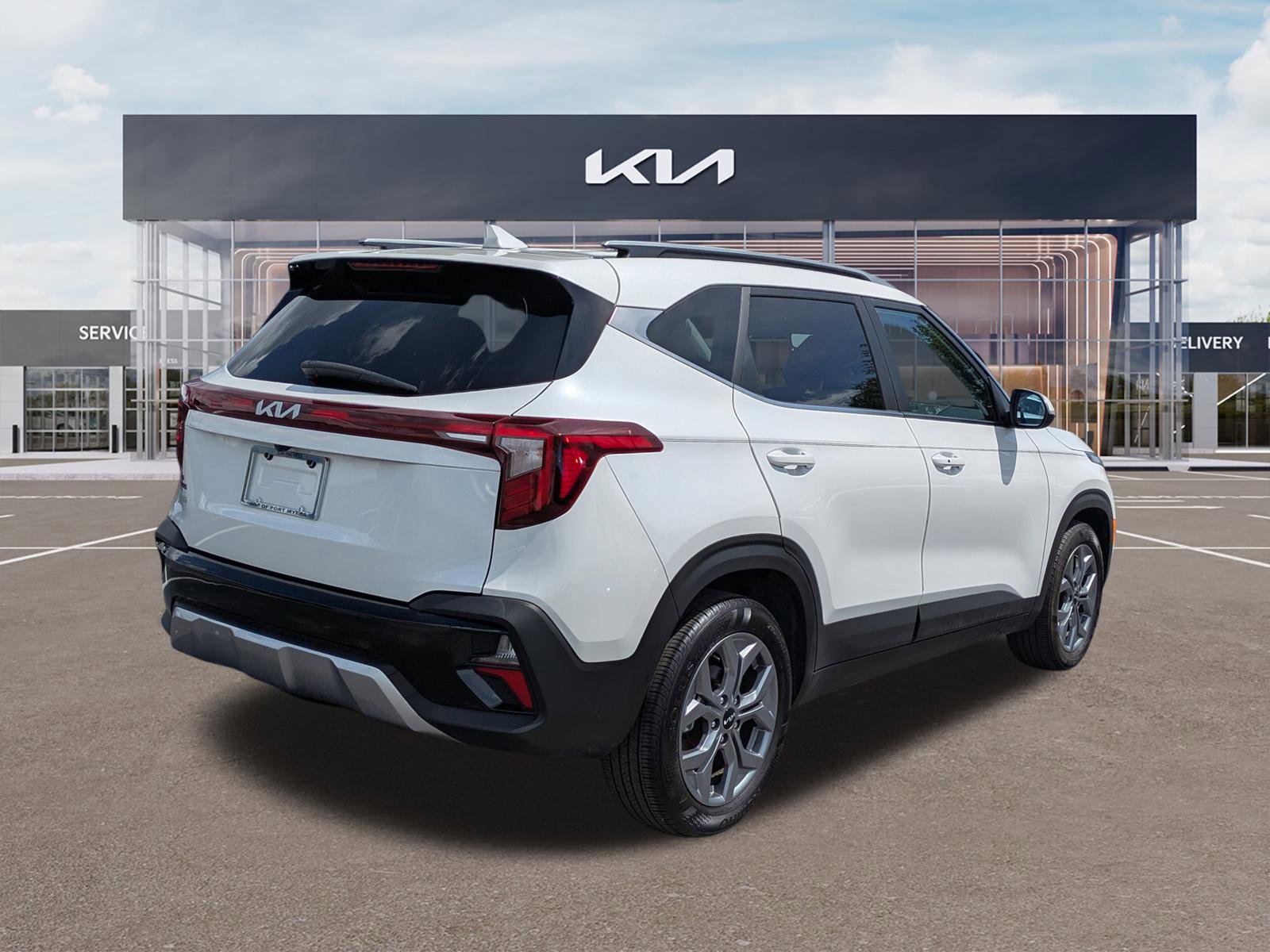 Certified 2024 Kia Seltos S image 4