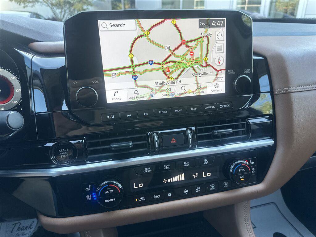 Used 2025 Nissan Pathfinder Platinum FWD image 41