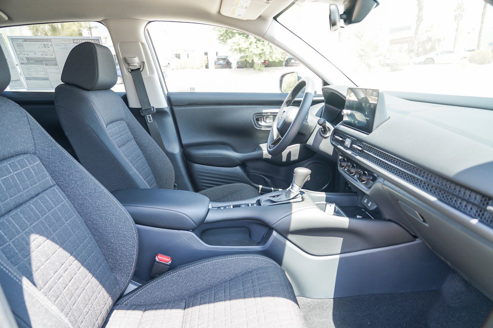 New 2026 Honda HR-V LX image 19