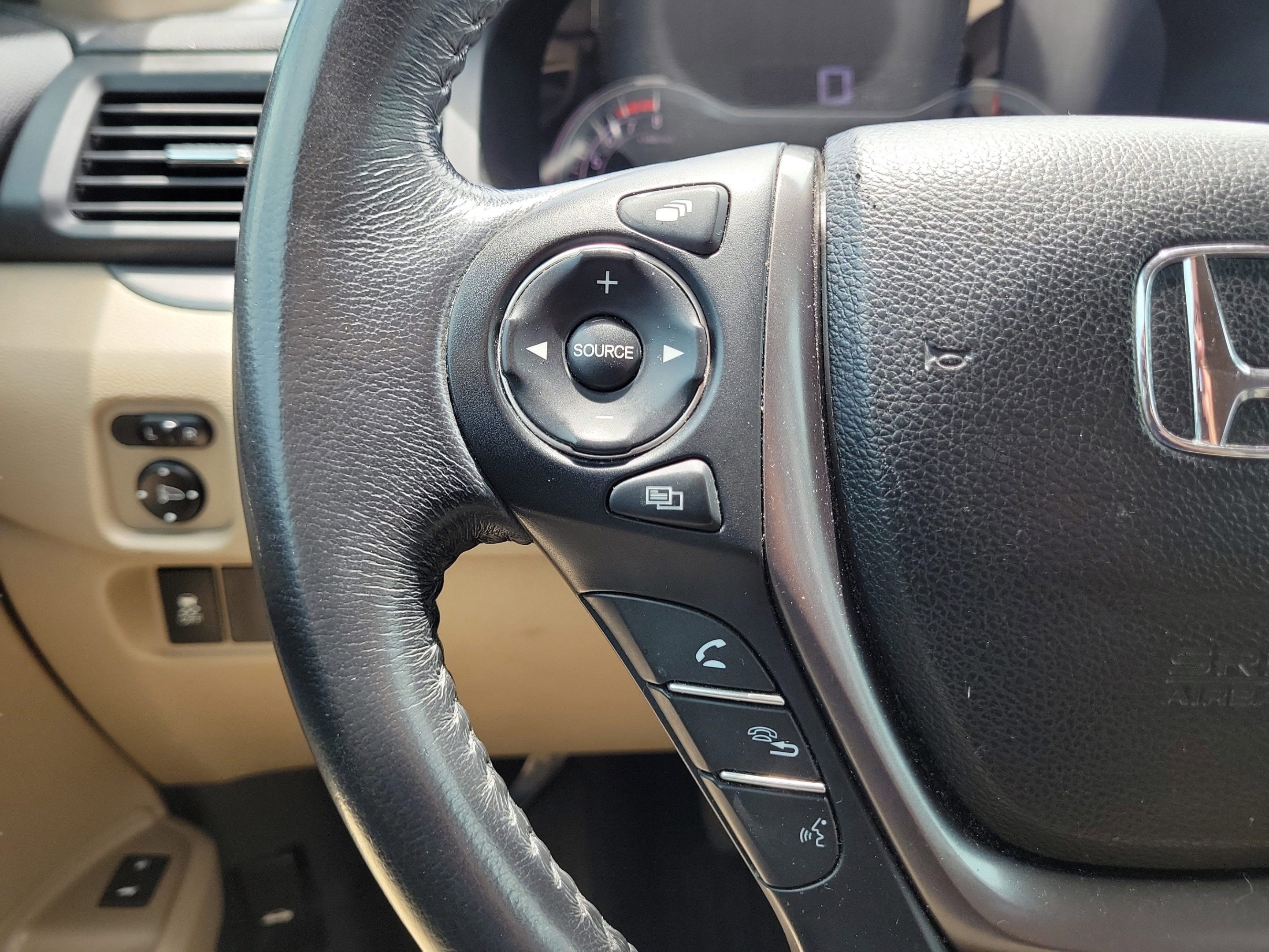 Used 2017 Honda Pilot EX-L image 30