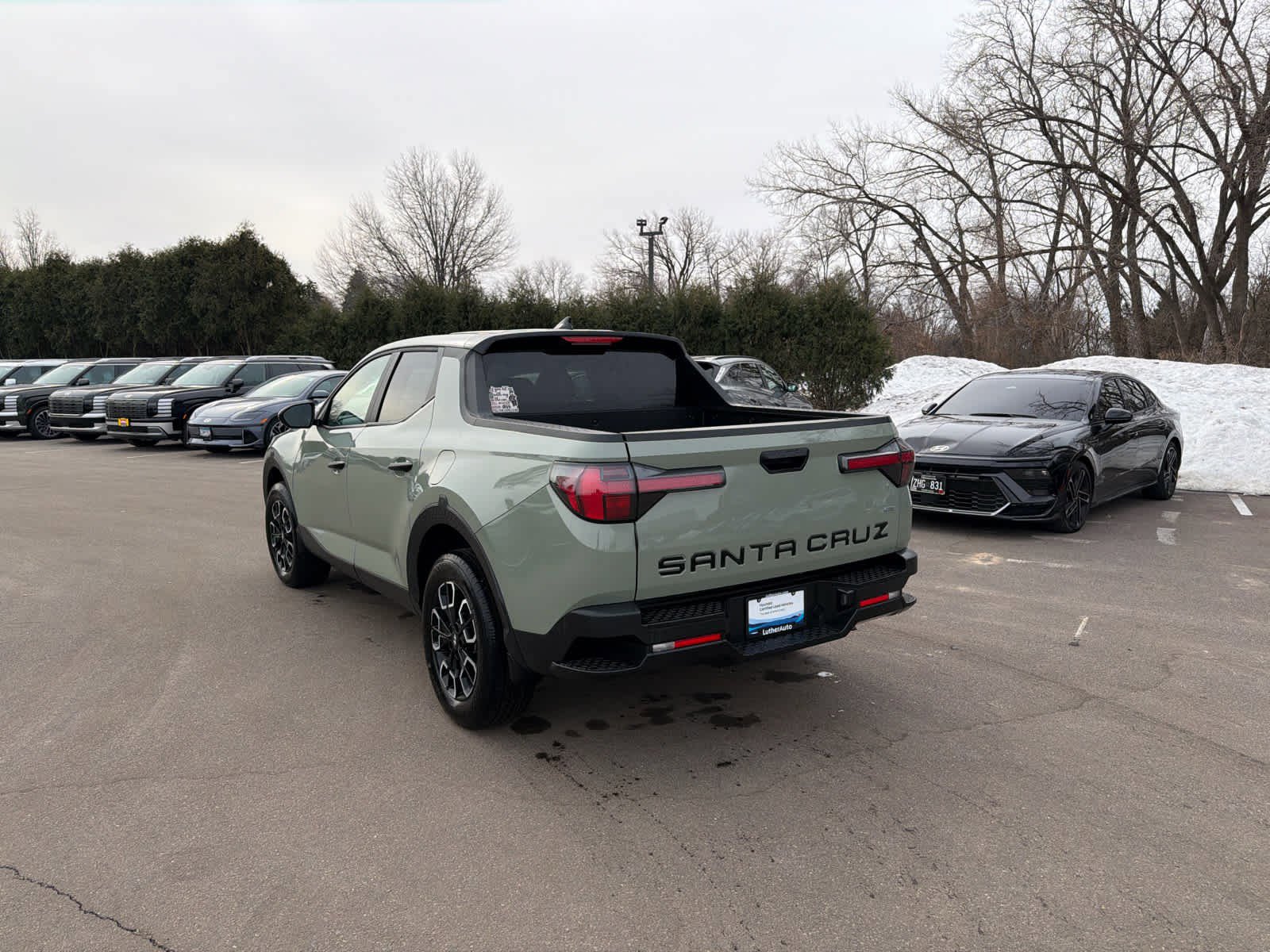 Used 2024 Hyundai Santa Cruz SE image 3