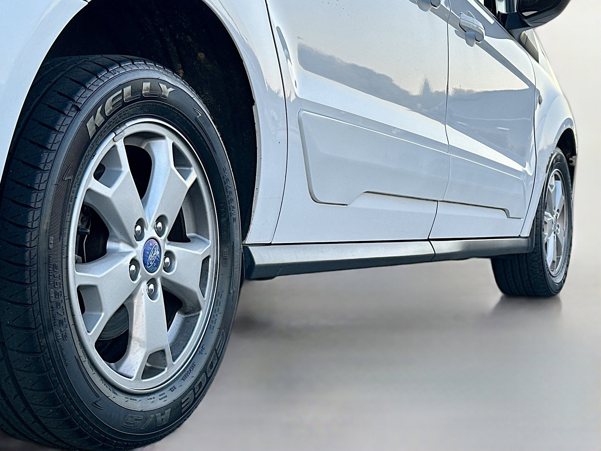 Used 2016 Ford Transit Connect XLT image 15