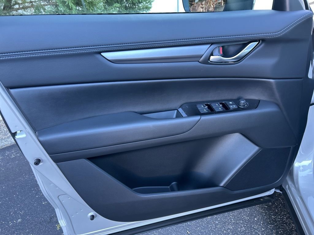 New 2025 MAZDA CX-5 AWD 2.5 S w/ Select Package image 12
