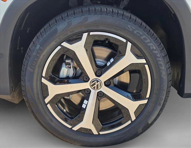 New 2026 Volkswagen Tiguan SE image 10