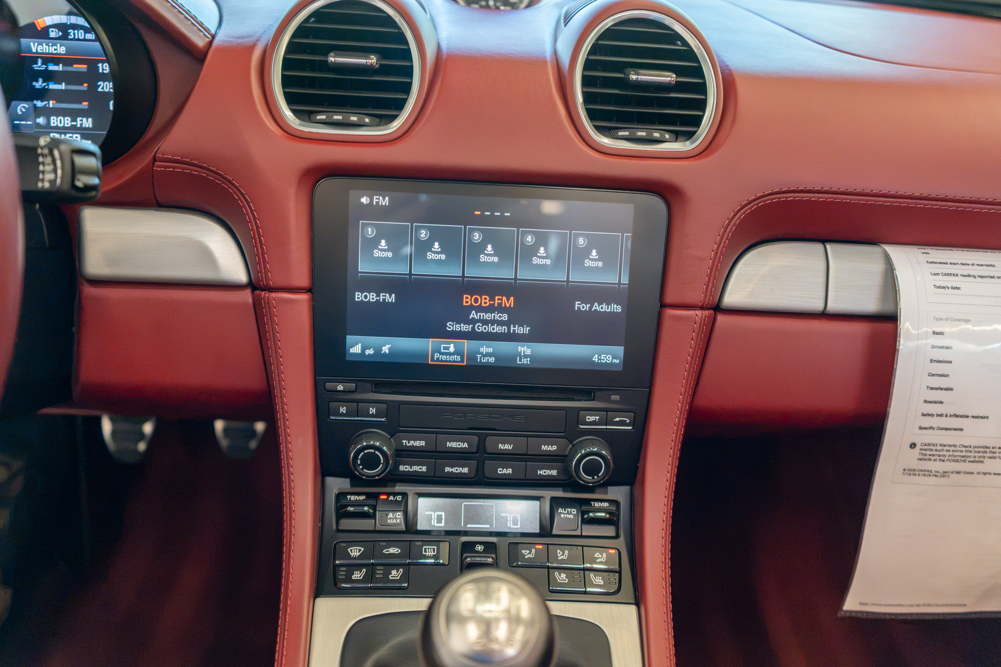 Used 2021 Porsche 718 Boxster RWD image 33