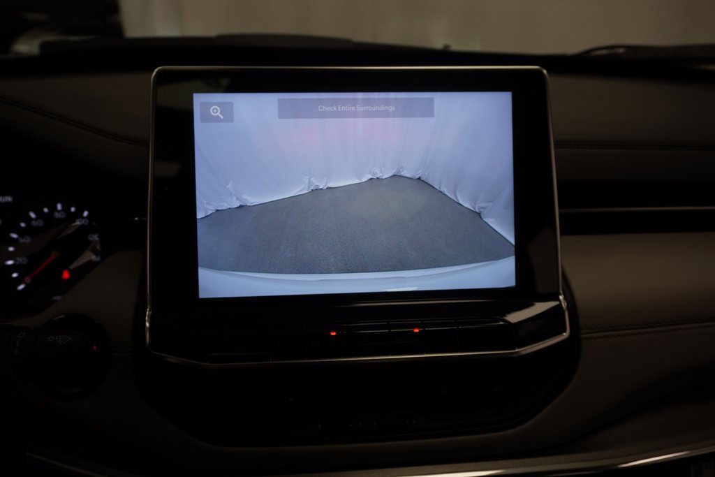 Certified 2024 Jeep Compass Limited w/ Sun and Sound Group image 29