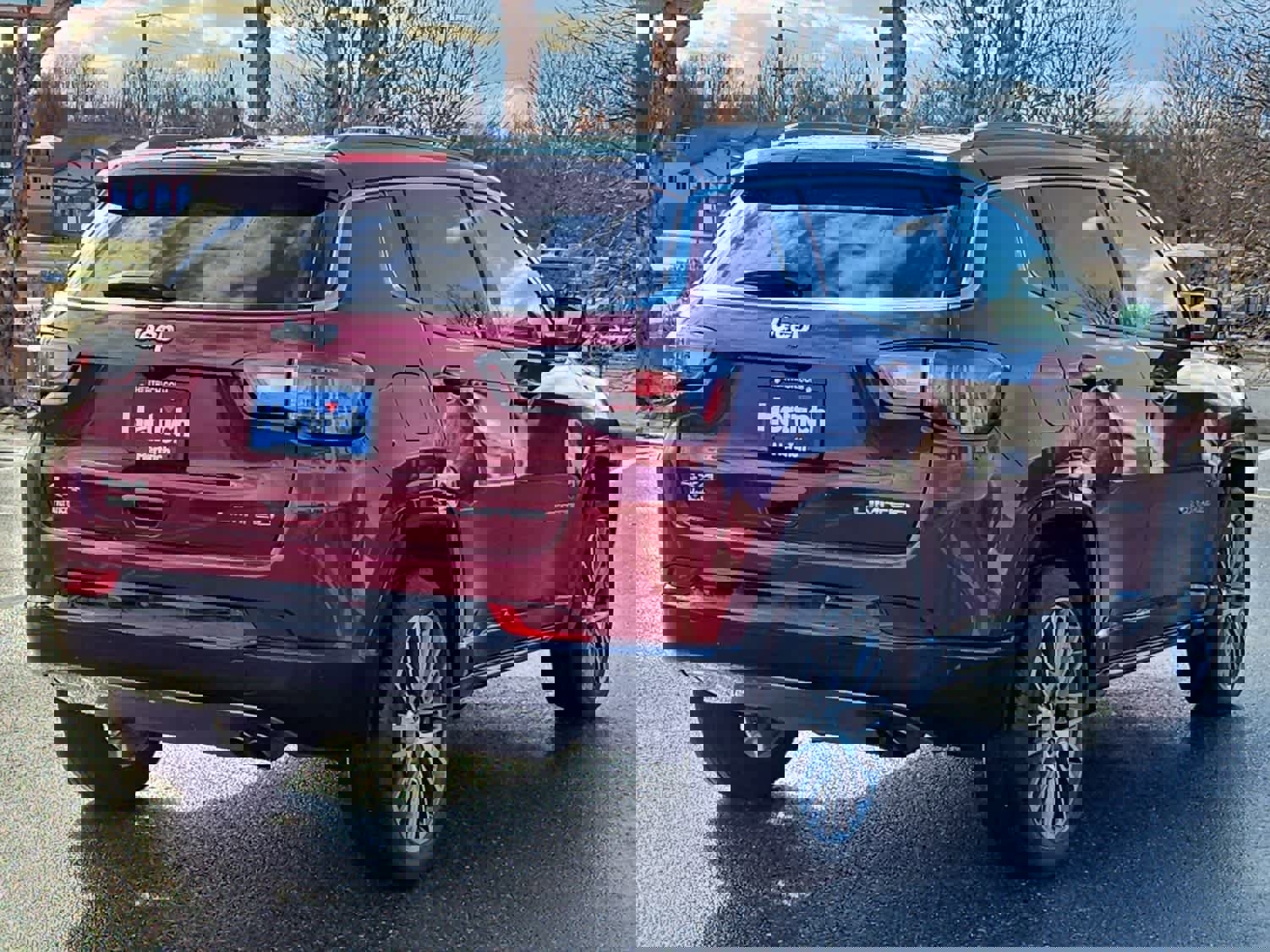 Used 2022 Jeep Compass Limited w/ Elite Group image 3