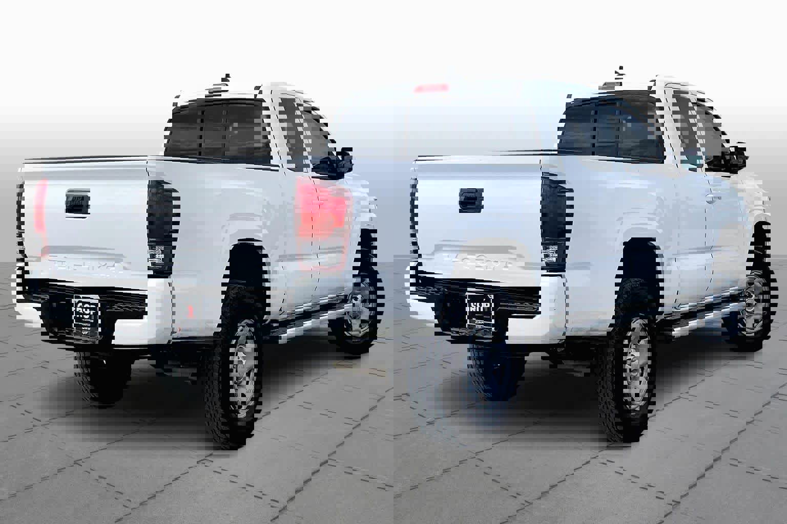 Used 2019 Toyota Tacoma SR RWD image 13