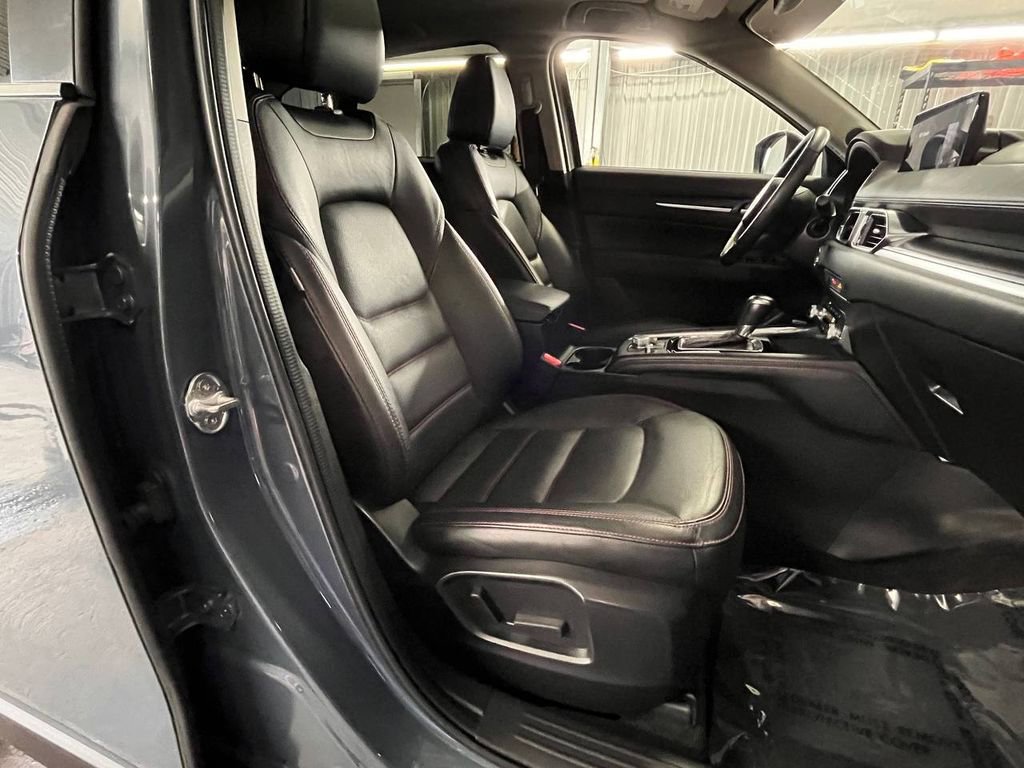 Used 2023 MAZDA CX-5 Carbon Edition AWD/4WD image 29